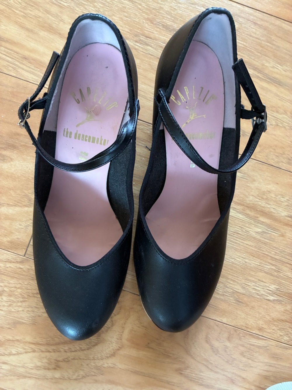 Capezio Black Leather Women's Tap Shoes with Metal Taps